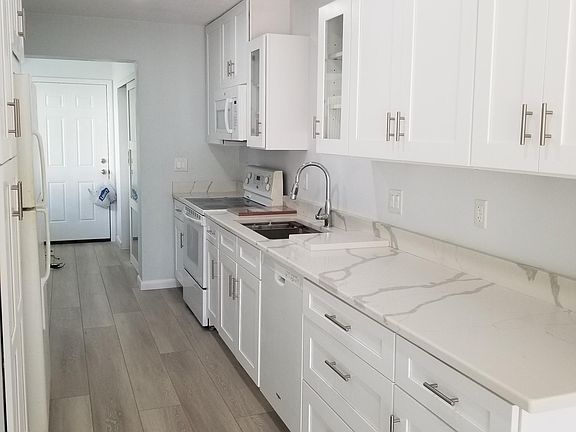 2nd image of 98 Atlantic Blvd APT A-5