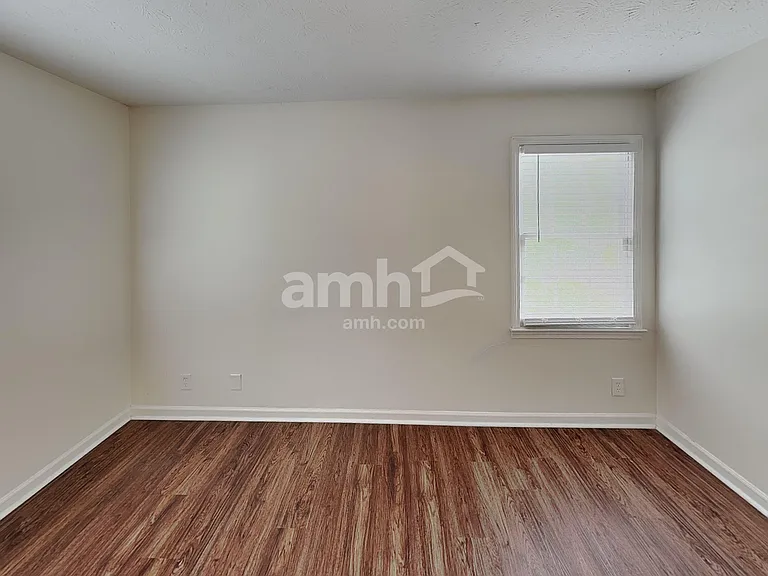 3331 Birchwood Trl — Photo 12