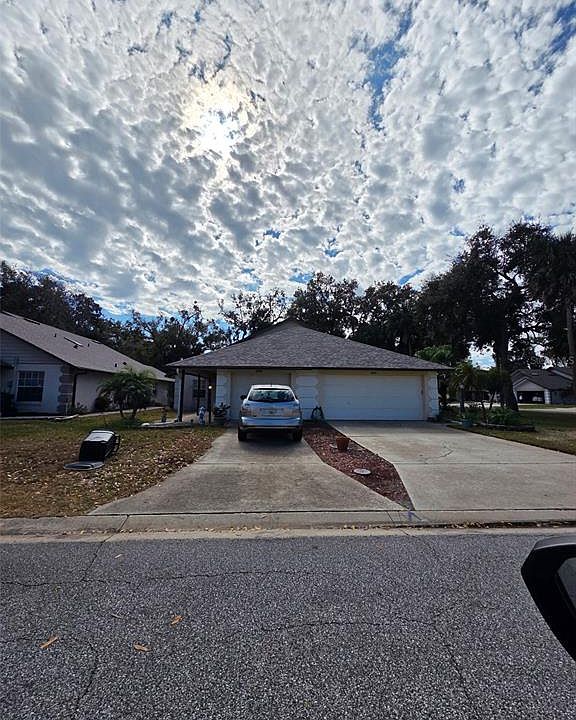 1st image of 860 BRIMFIELD COURT