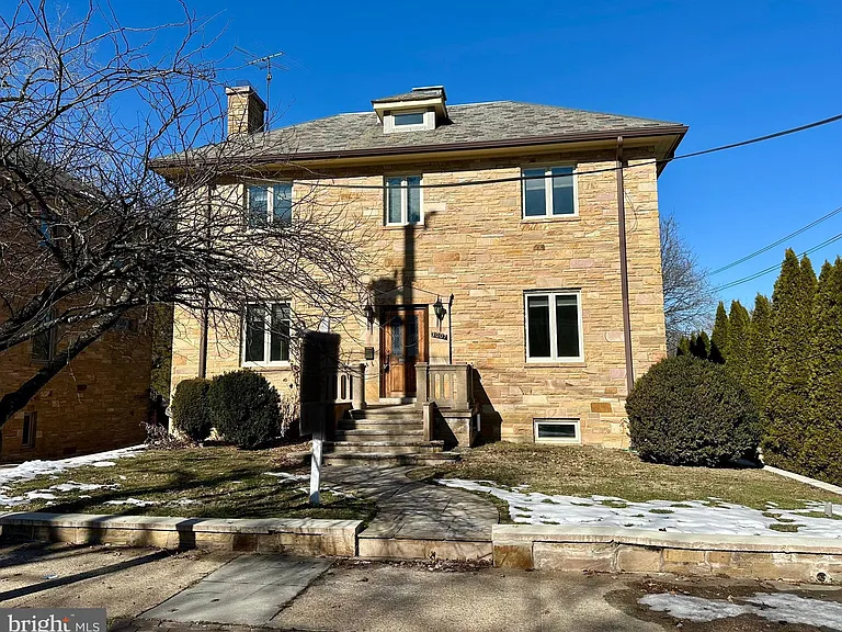 3007 Oliver St NW — Photo 2