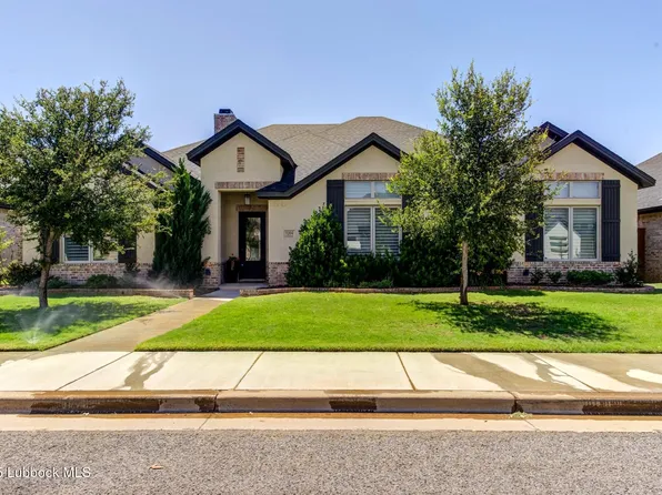 1204 Buckingham Ave, Wolfforth, TX 79382