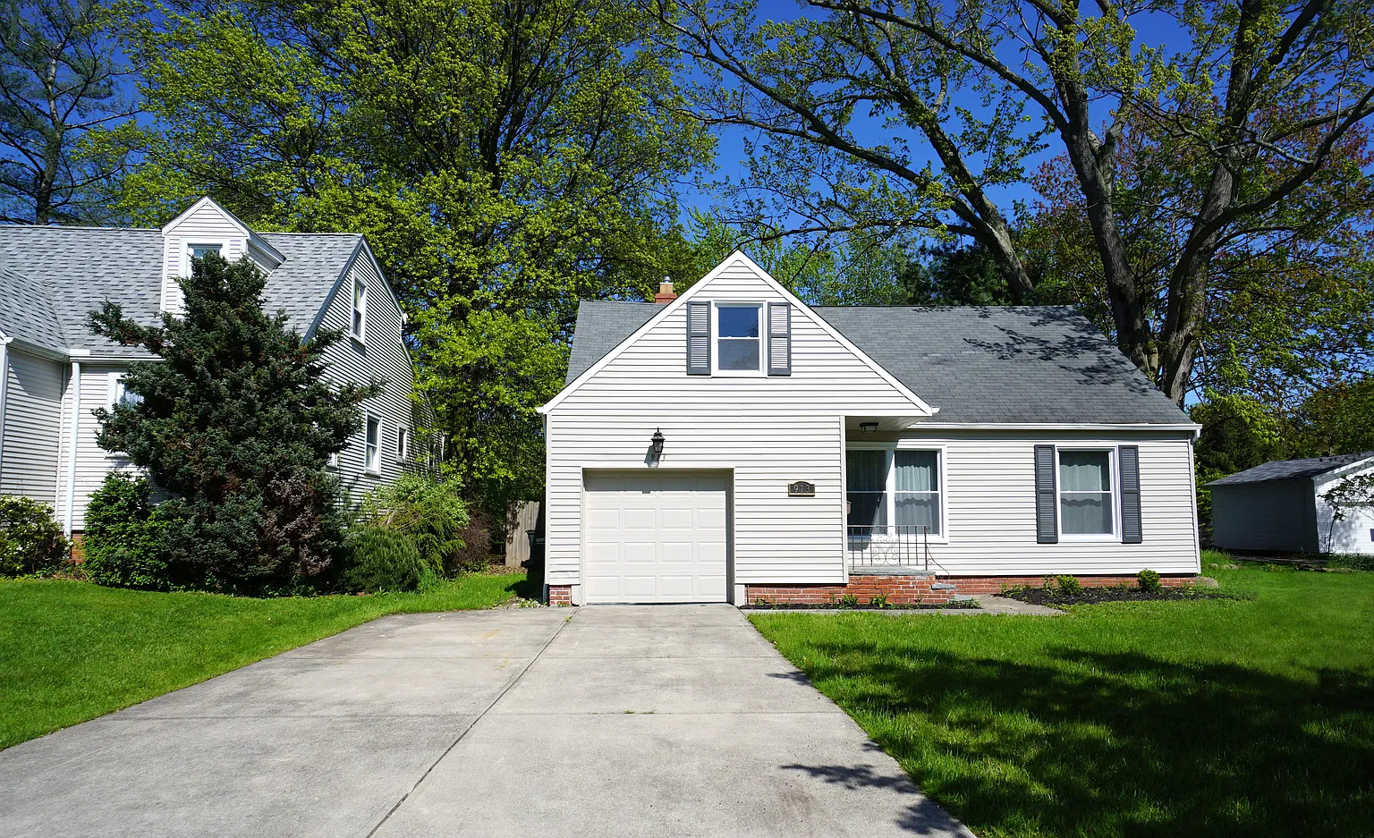 913 Glenside Ave photo 1