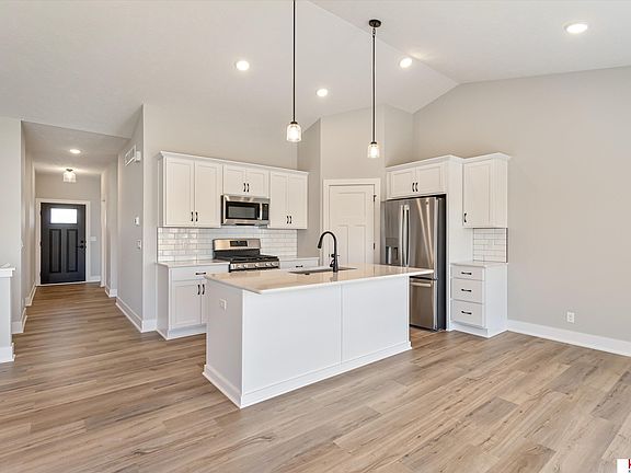 3rd image of 11719 S 189th St
