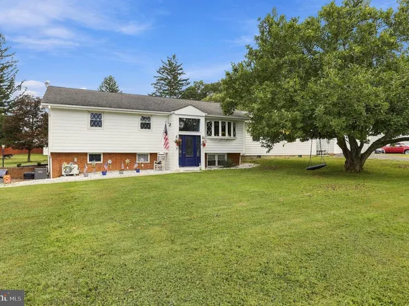 14804 Lone Oak Rd, Cresaptown, MD 21502