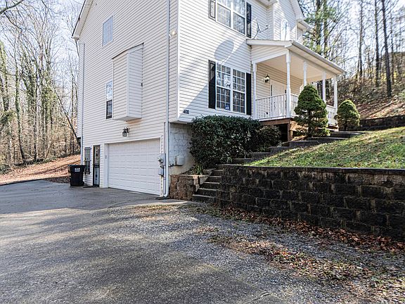 2nd image of 1344 Springview Dr