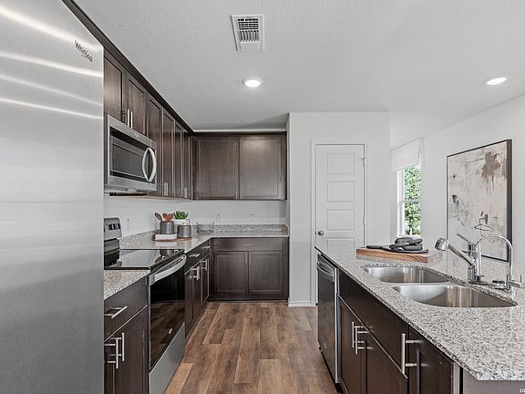 7th image of this home