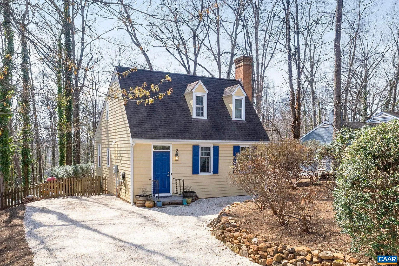 1721 Solomon Rd photo 1