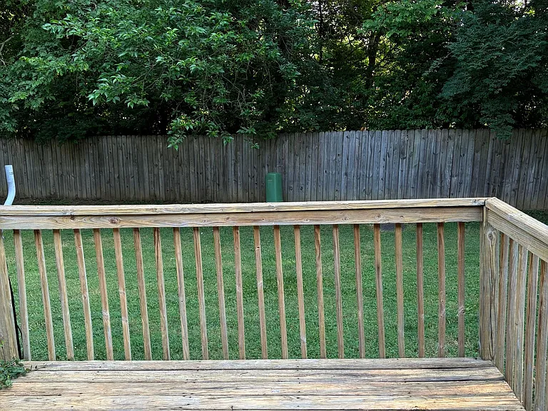 309 Beacon Hl — Photo 12