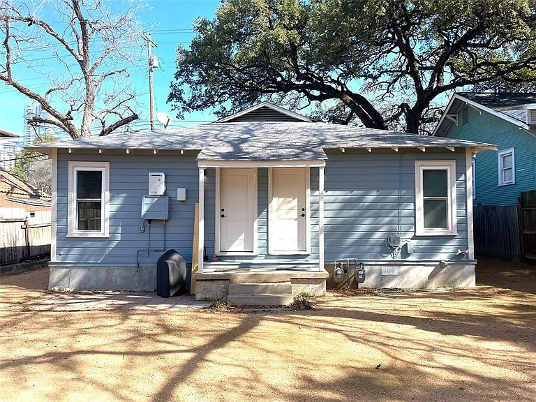807 E Riverside Dr #B — Photo 26