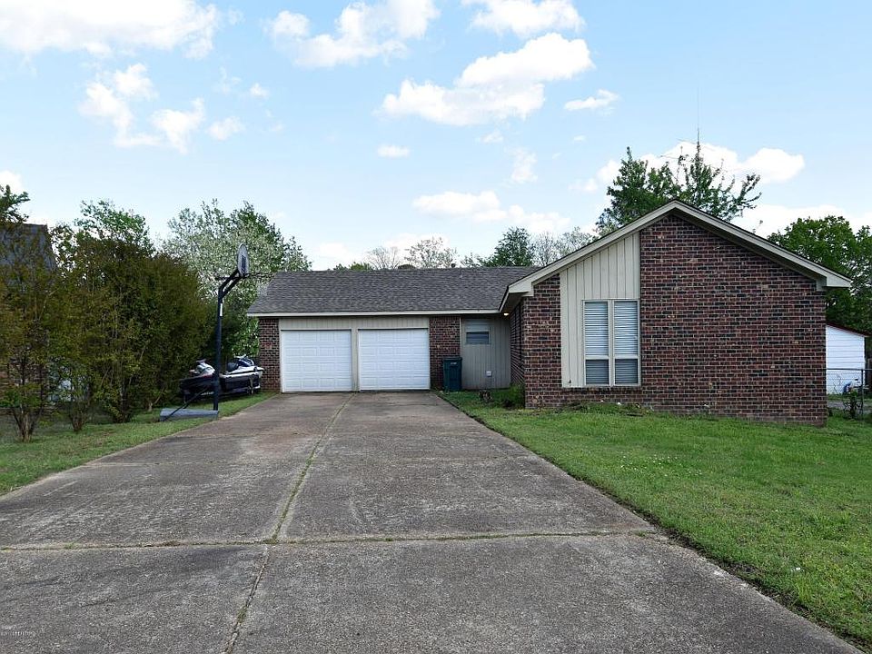 1st image of 965 Millcreek Pl