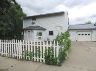 312 Louise Ave, Wilton, ND 58579