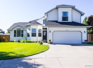 279 Williamsburg Cir, Idaho Falls, ID 83404