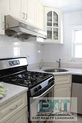 Sold by Exit Realty Landmark | media 3