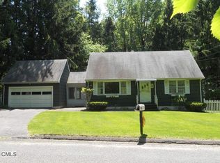 191 Fan Hill Rd, Monroe, CT 06468