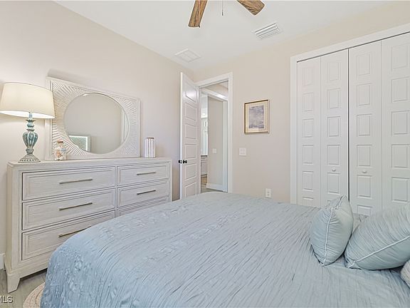 3rd image of 1137 SW 29th Ter #1137