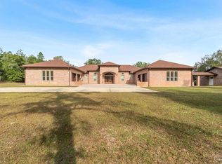 890B Barth Rd, Molino, FL 32577