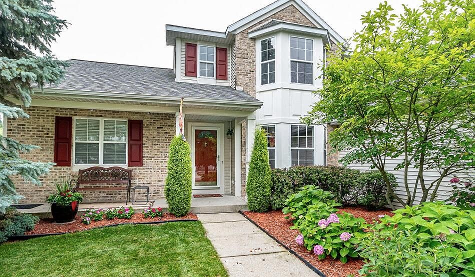1st image of 5450 W Heathwood Dr SE