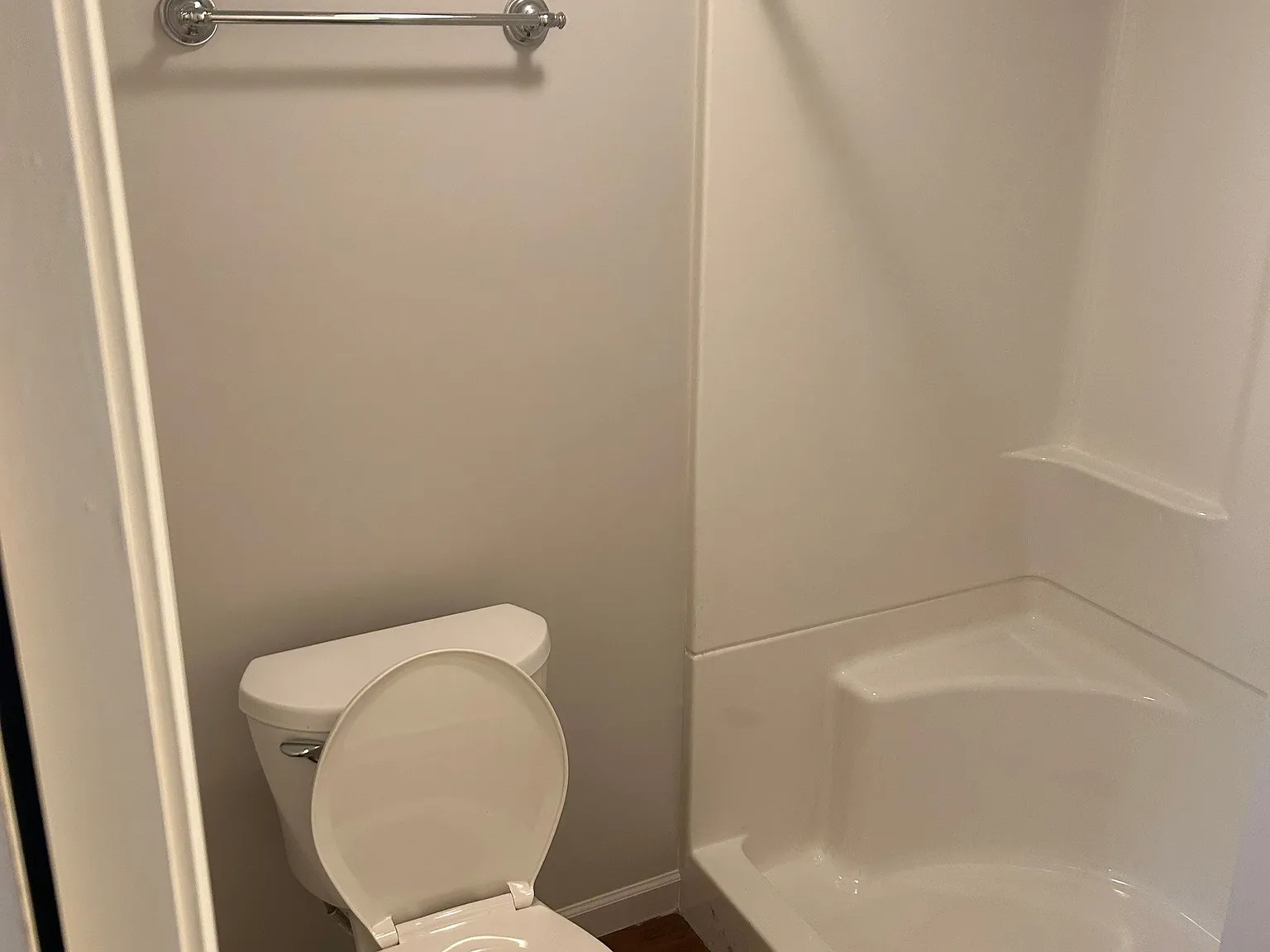 2756 E Brutus St - 3 — Photo 4
