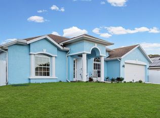 982 SW Worcester Lane, Port St Lucie, FL 34953