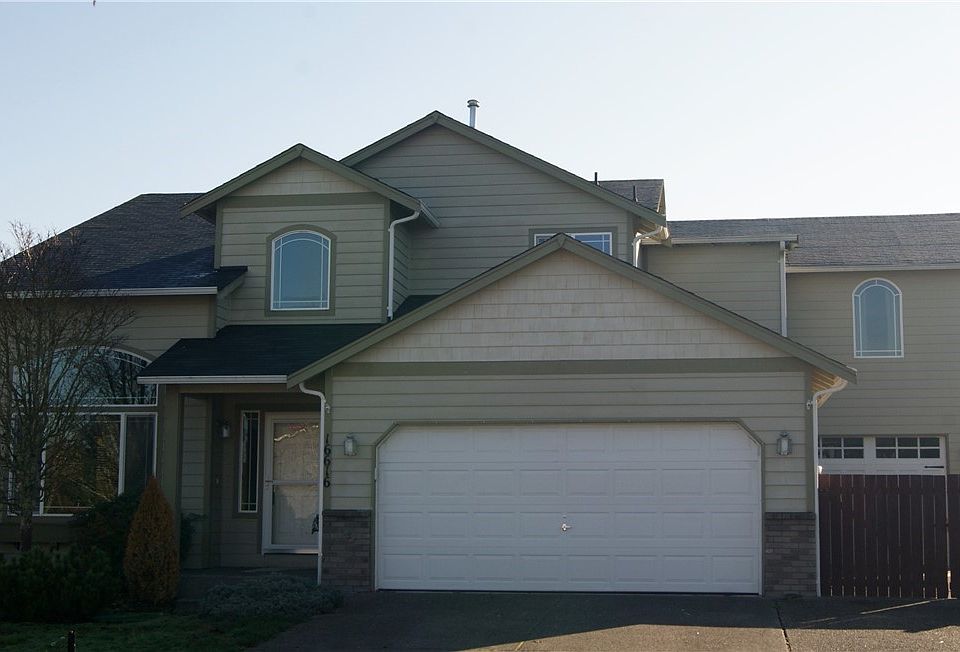 1st image of 16616 Rainier View Dr SE