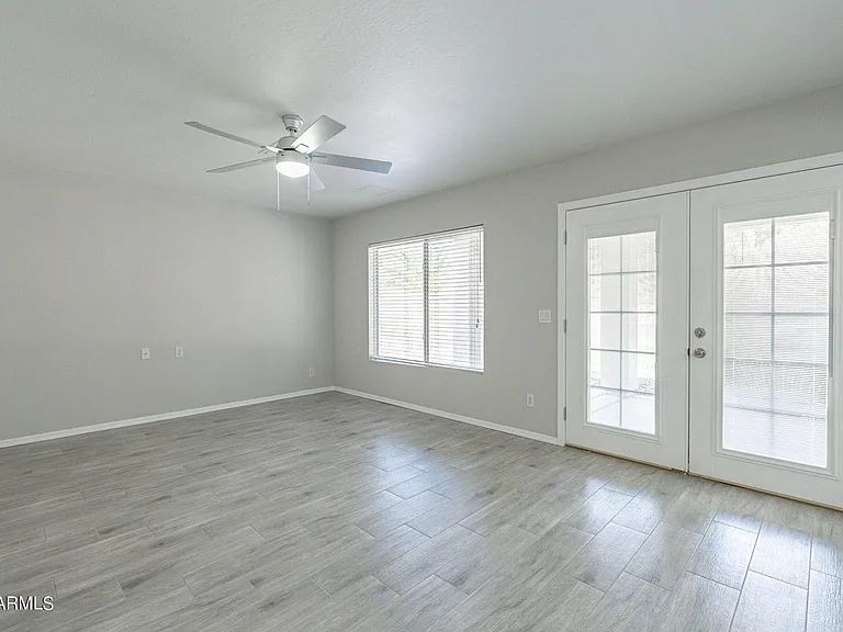 6326 W El Cortez Pl — Photo 10