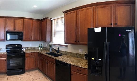 5th image of 2639 Eagle Canyon Dr N