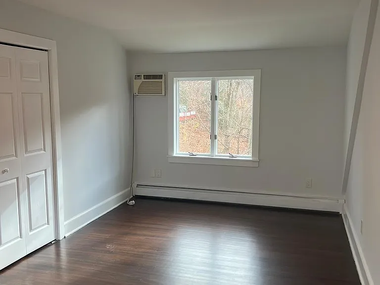 75 Manor Rd — Photo 21