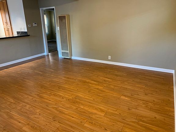 5th image of 813 N Juanita Ave