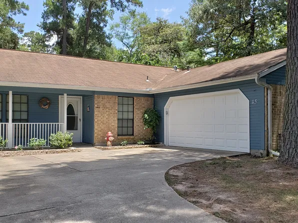 45 S Morningwood Ct, Spring, TX 77380