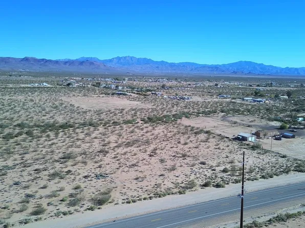 1152 S COLORADO Road #-, Golden Valley, AZ 86413