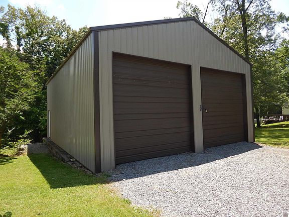 3rd image of 152 Seven Oaks Ln #As