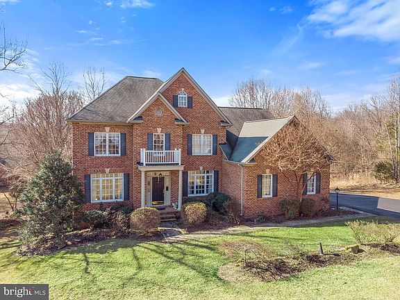 3rd image of 7580 Cannoneer Ct