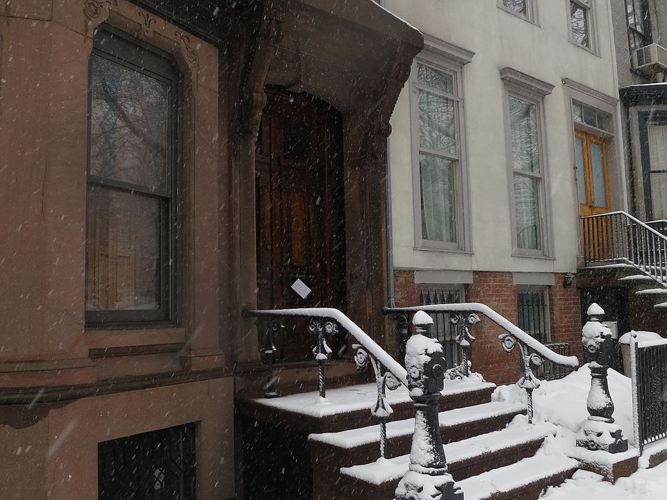 1st image of 615 Carlton Ave
