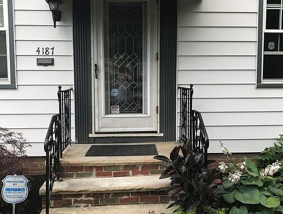 3rd image of 4187 W 62nd St