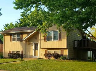 205 Lynn Ct, Altoona, IA 50009