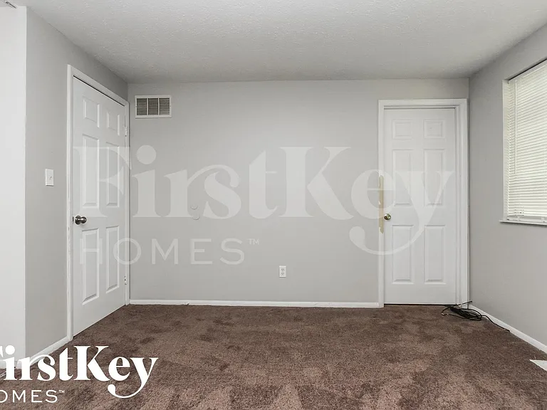 2530 Fairhaven Dr — Photo 10