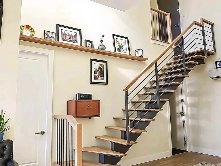 434 Manhattan Ave #PENTHOUSE — Photo 8