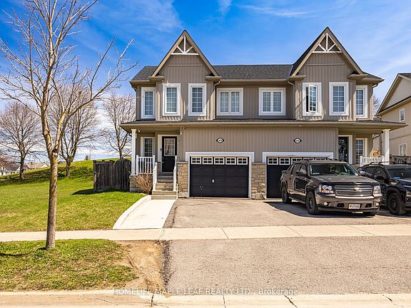2nd image of 420 Orvis Cres