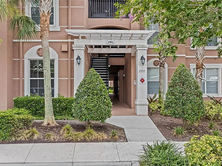 1351 Venezia Ct #301 — Photo 2