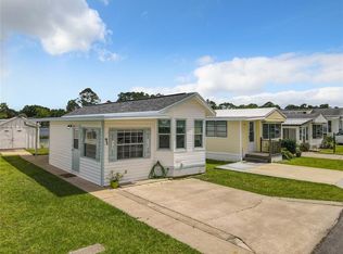 95 Eagle Pt. S, Osteen, FL 32764