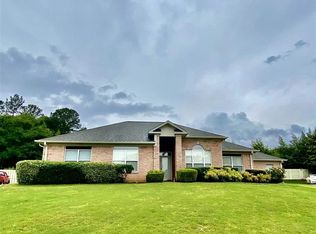 211 Silver Tail Ln SW, Huntsville, AL 35824