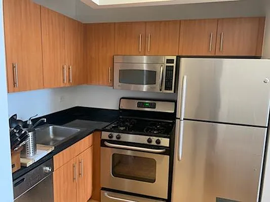 Rented by New York Residence | media 15