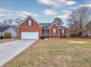 21 Heatherwood Dr, Lugoff, SC 29078