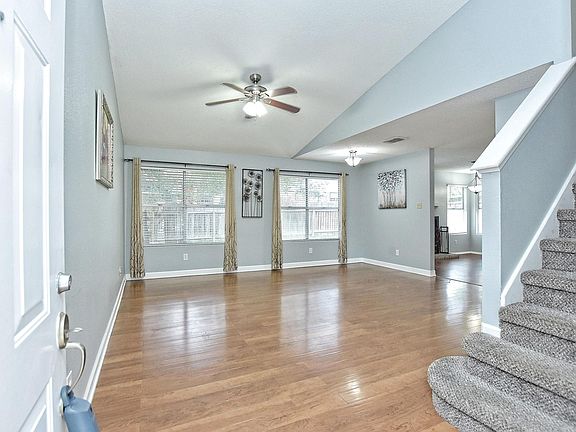 3rd image of 10614 Marias River Dr