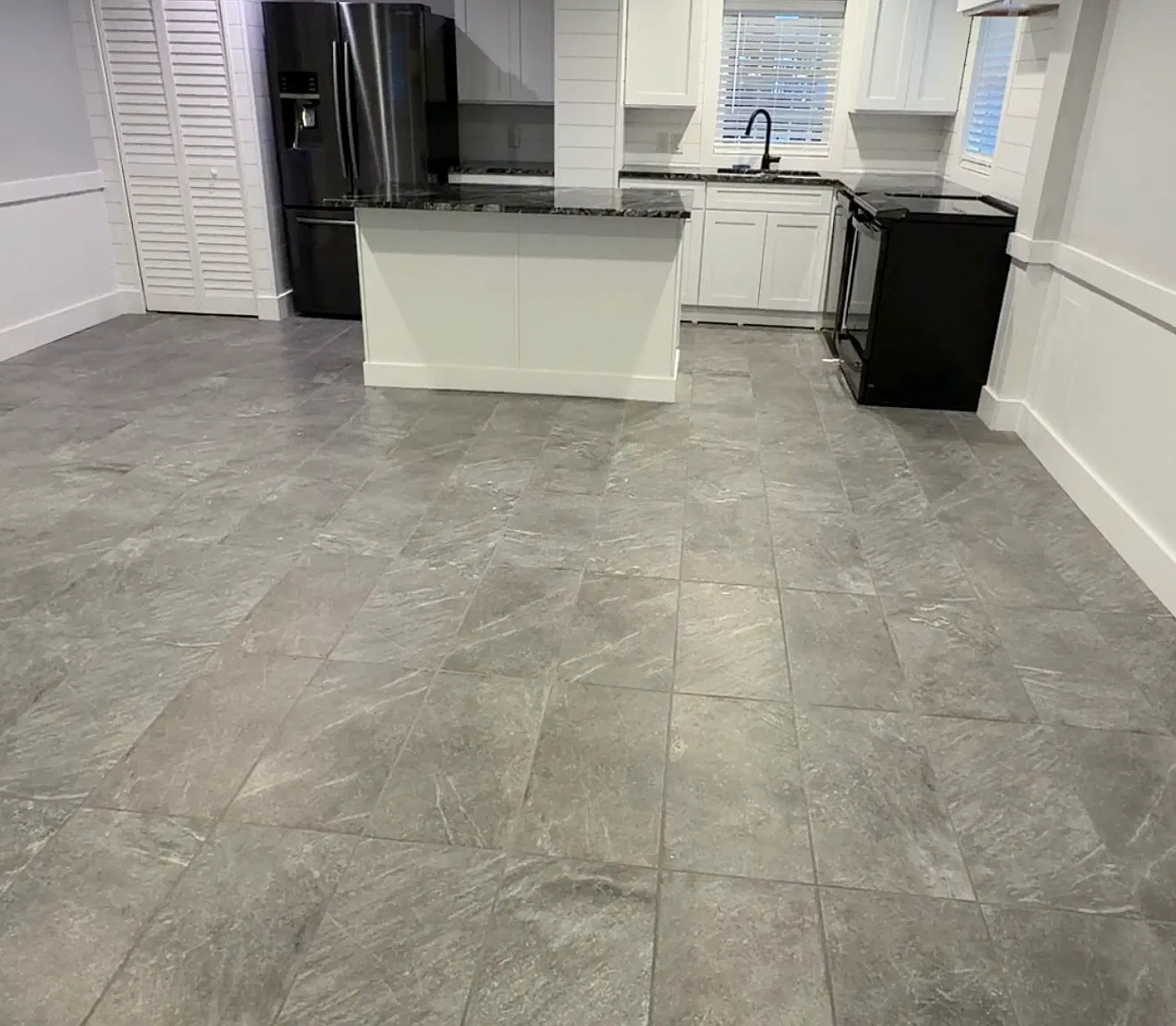 2 bed, 900 sqft, $2,500 — Photo 4
