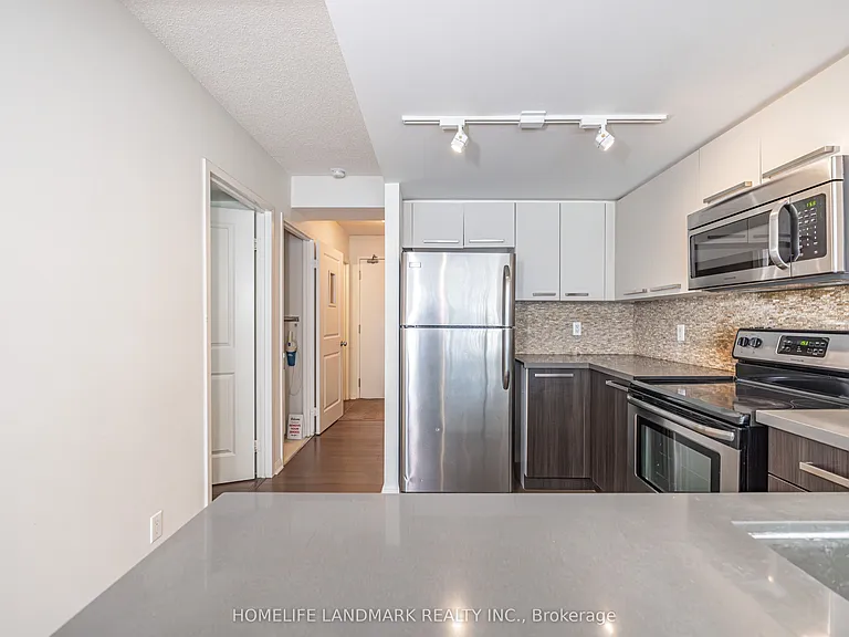 11 Saint Joseph St #1802 — Photo 5