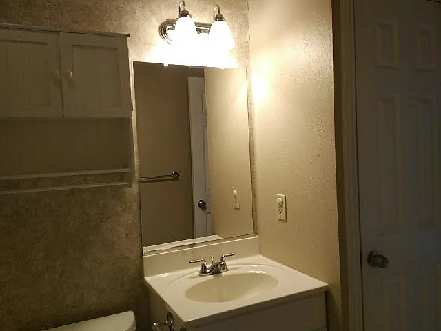 2136 Loma Verde Dr — Photo 11