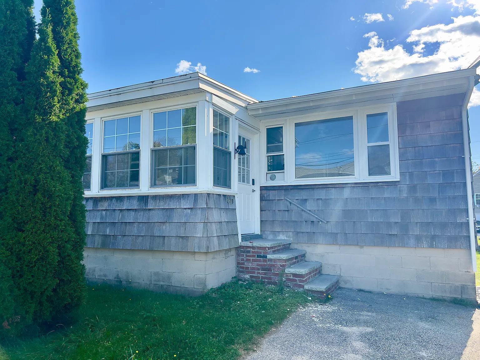 29 Odessa Ave — Photo 2