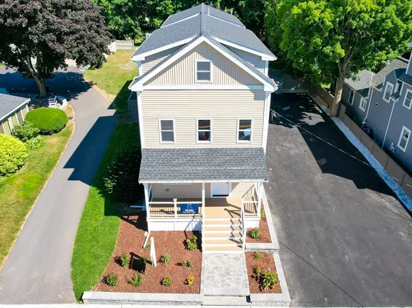 151 Broadway St #B, Wakefield, MA 01880