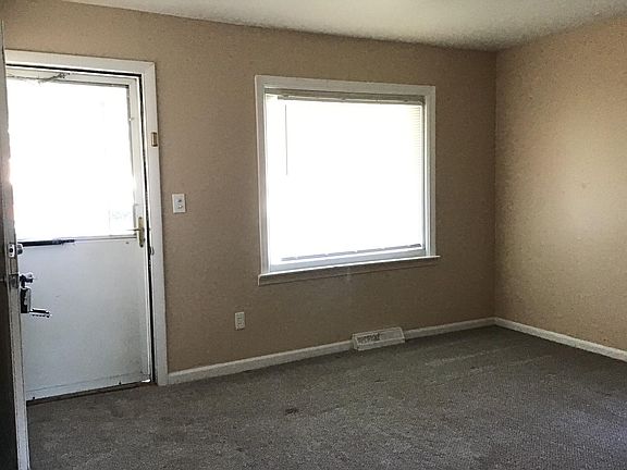 2nd image of 6361 Marvin St